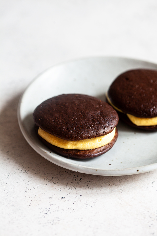 Vegan Halloween Whoopie Pies | The Full Helping