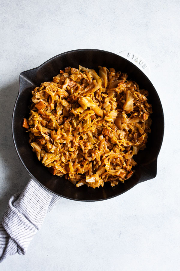 Caramelized Cabbage & Onion Pasta | The Full Helping