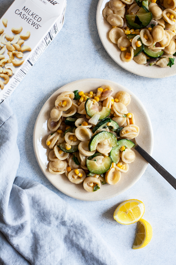 Creamy Vegan Zucchini Corn Summer Pasta | The Full Helping