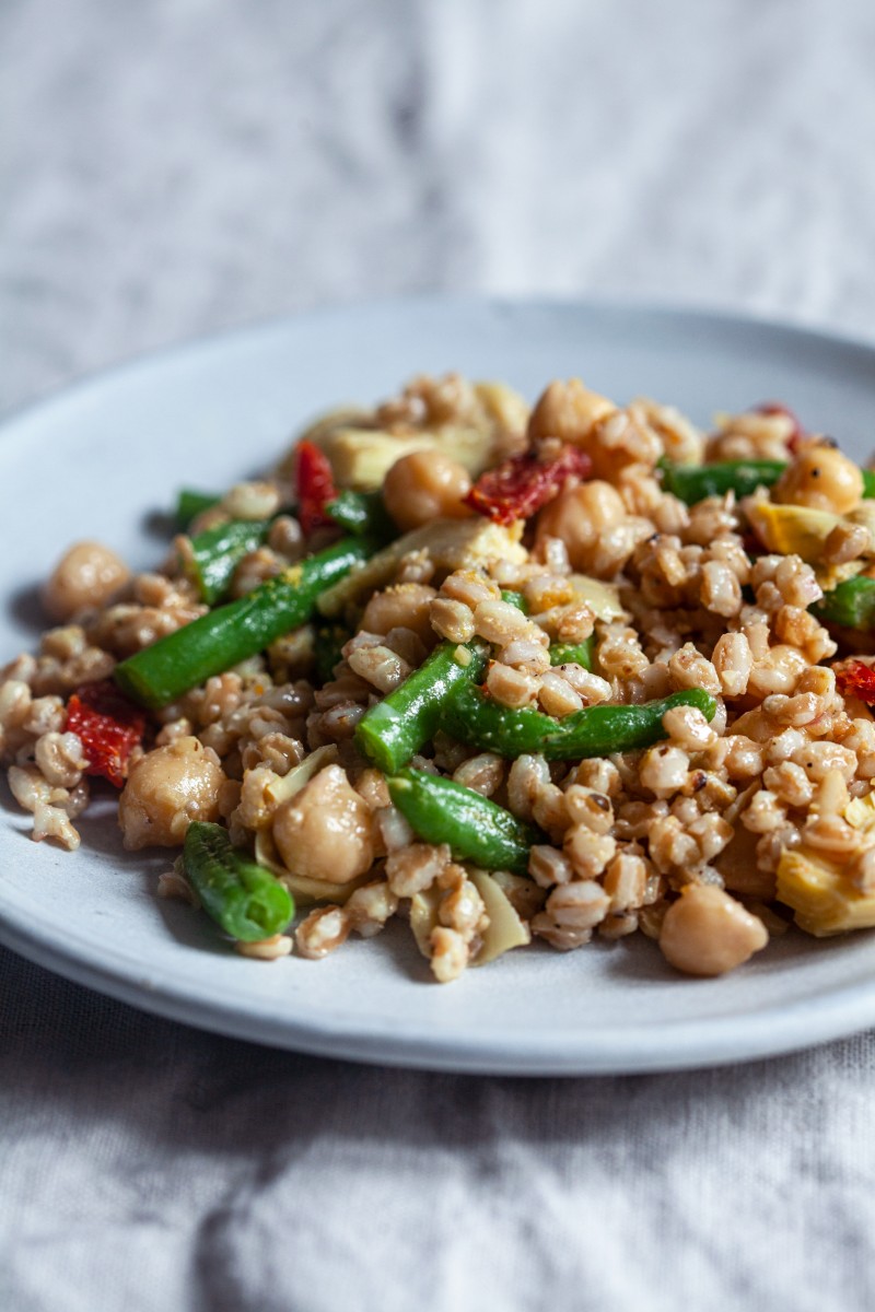 Anything Goes Vegan Pantry Salad | The Full Helping